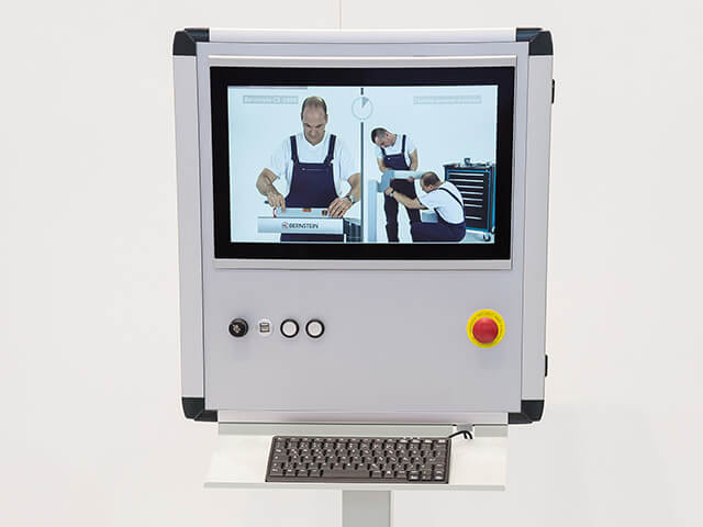 Bediengehäuse / Steuergehäuse CC-3000 mit Tastaturablage