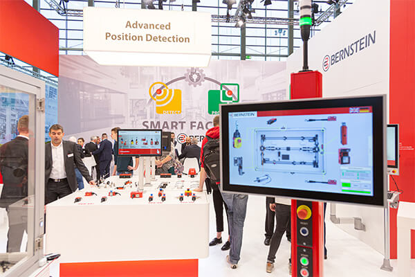 Messestand der BERNSTEIN AG auf der SPS in Nürnberg