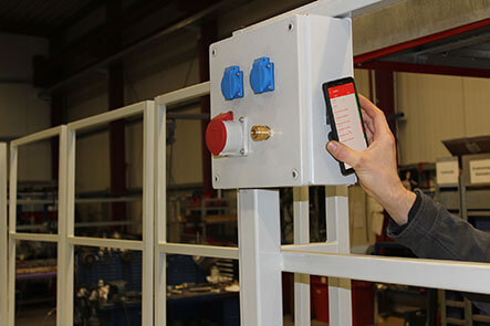 Auslesen von Diagnosedaten mit der BERNSTEIN Handyapp per NFC Schnittstelle