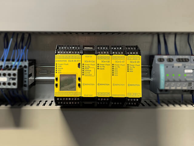 Safety controller SCx from BERNSTEIN